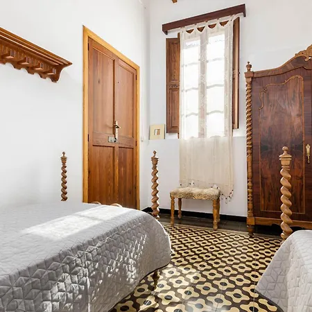 Yourhouse Cas Forner Holiday home *