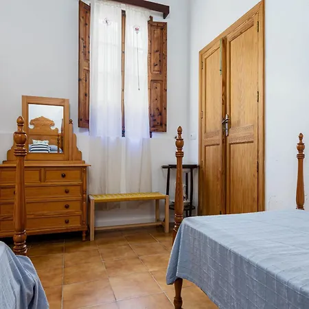 Yourhouse Cas Forner