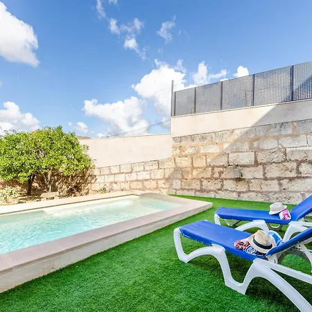 Yourhouse Cas Forner
